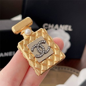 CHANEL香奈儿官网韩国代购网珍珠双C logo金色5号香水瓶胸针